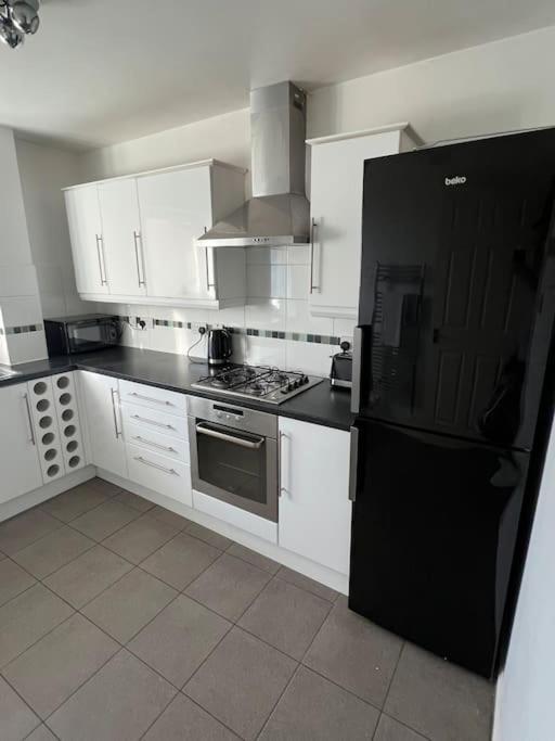 Modern 2 Bedroom Flat Near Glasgow City Centre 외부 사진